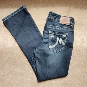 EUC! Maurices jeans size 1/2 X-short